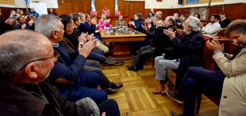 Otorgan la distinción al “Compromiso Social” a Sandra Cipolla, Presidenta de la Asociación Bonaerense de la Industria Naval