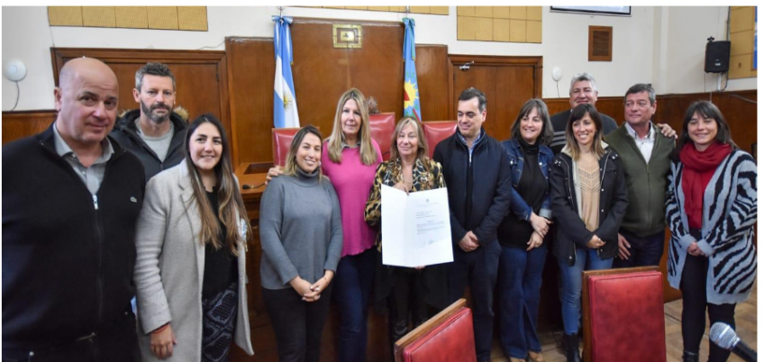 Otorgan la distinción al “Compromiso Social” a Sandra Cipolla, Presidenta de la Asociación Bonaerense de la Industria Naval