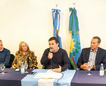 Reunión abierta en el Puerto de Mar del Plata por el off shore argentino